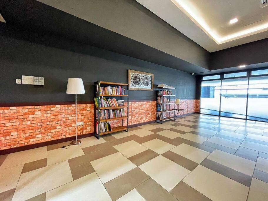 Teo Resident 2 Vivacity Jazz Suite 4 Kuching Exterior photo